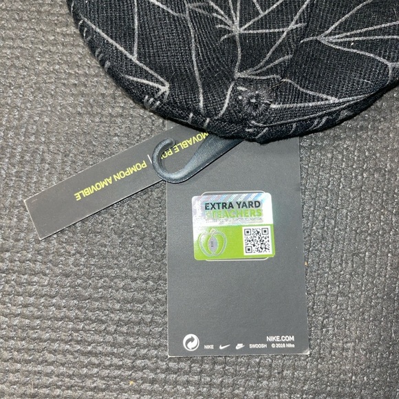 NWT Nike NCAA Alabama Football 2017 National Championship Knit Beanie - Picture 6 of 6